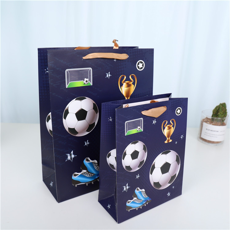 Eco-friendly Wholesale Recyclable Ivory Paper Football Series Gift Bag 5