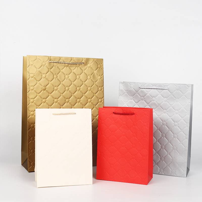 China Manufacturer Wholesale Color Printed Gift Bags Suitable For Various Scenarios In Stock 2