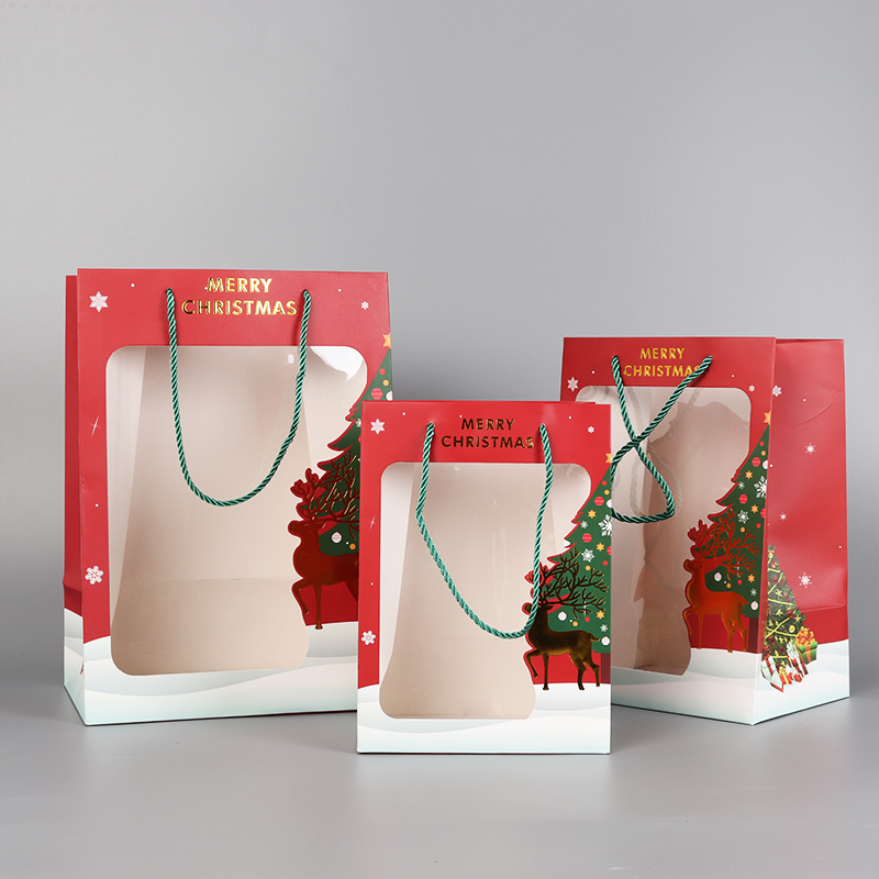 2024 New Window Christmas Gift Paper Bags Wholesale in All Sizes 3