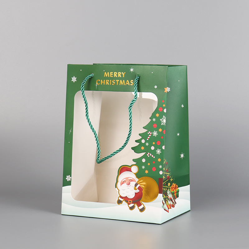 2024 New Window Christmas Gift Paper Bags Wholesale in All Sizes 5