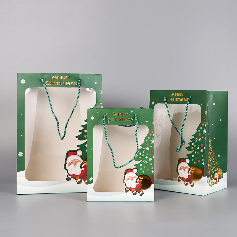 2024 New Window Christmas Gift Paper Bags Wholesale in All Sizes 2