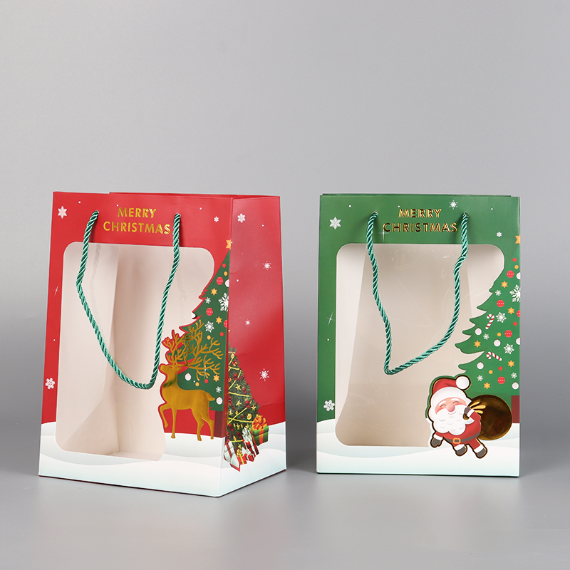 2024 New Window Christmas Gift Paper Bags Wholesale in All Sizes 4