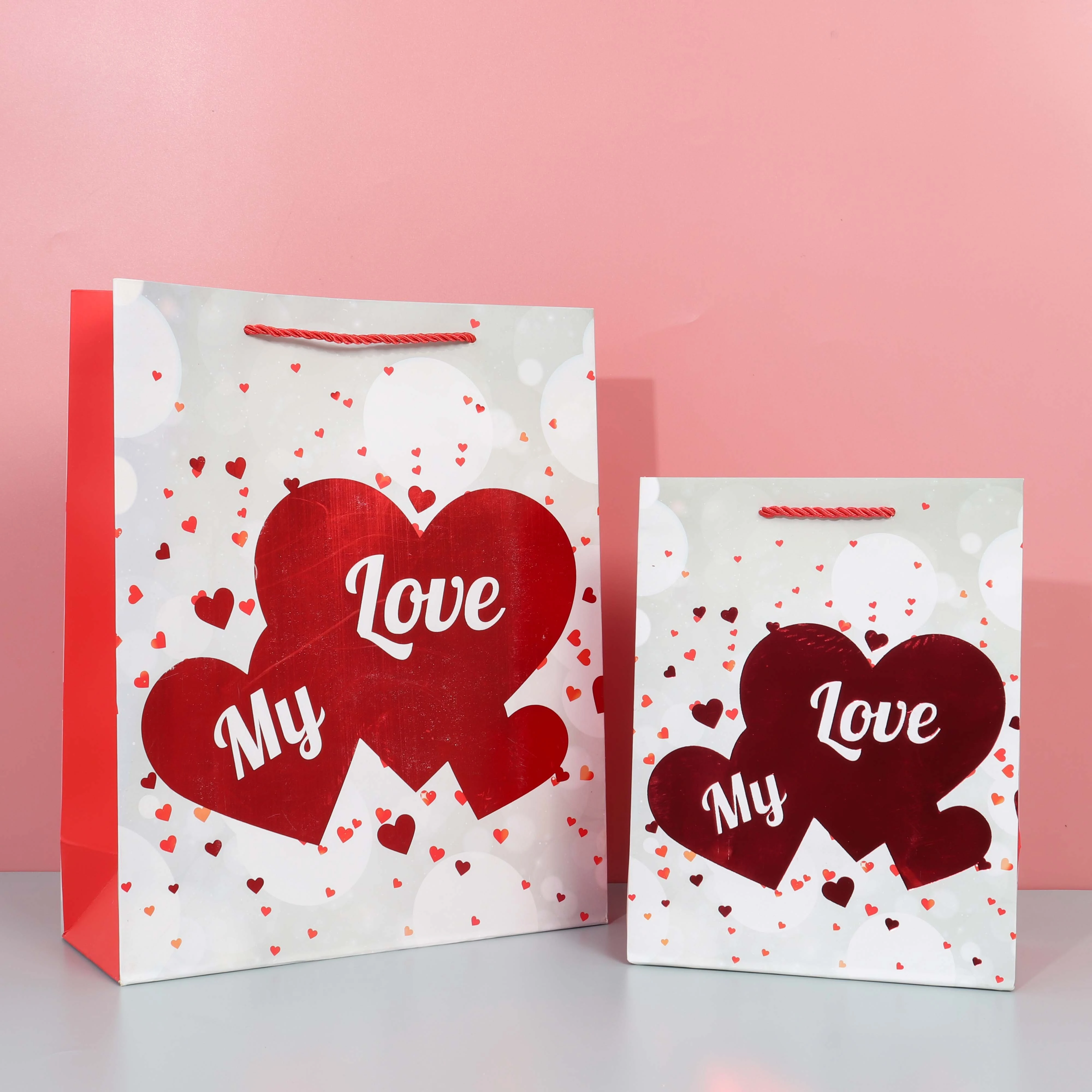 New Creative Design Paper Shopping Bags Valentine's Day Gift Bags Wholesale 1