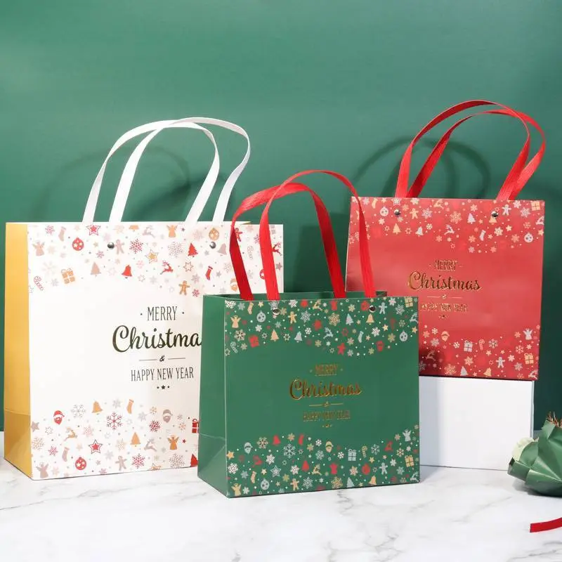 Factory Wholesale Christmas Paper Gift Bags With Handle 1