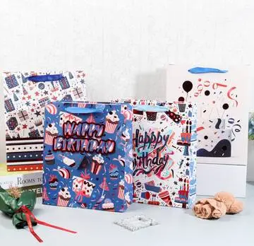 2024 New Design Birthday Gift Bag Wholesale Manufacturer