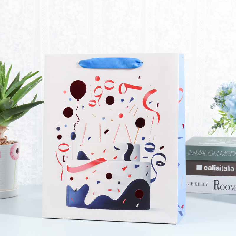 2024 New Design Birthday Gift Bag Wholesale Manufacturer 4