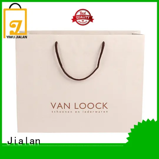 environmental protection custom paper bags widely employed for holiday gifts packing 1
