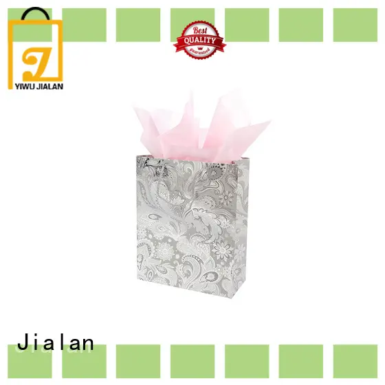 Eco-Friendly personalized paper bags satisfying for packing birthday gifts 1