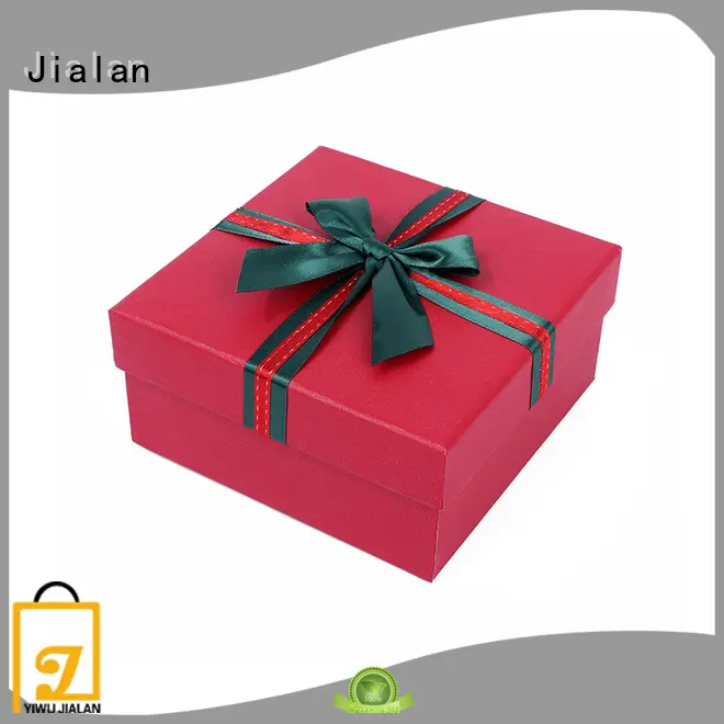 exquisite box of paper holiday gifts packing 1