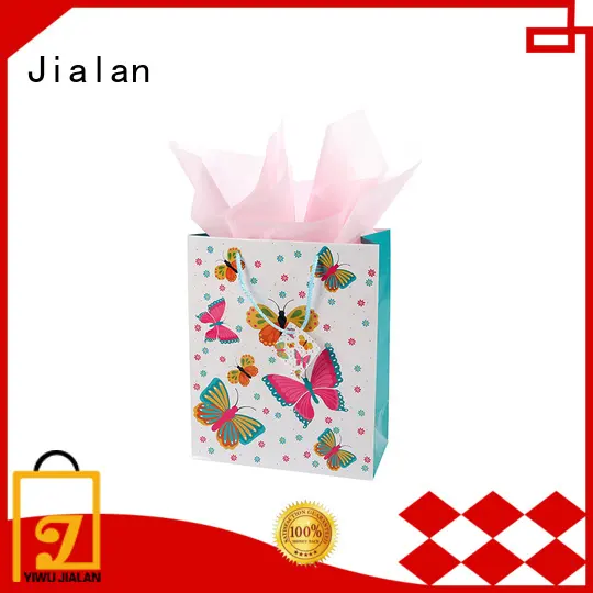 Eco-Friendly paper gift bags great for packing birthday gifts1 1