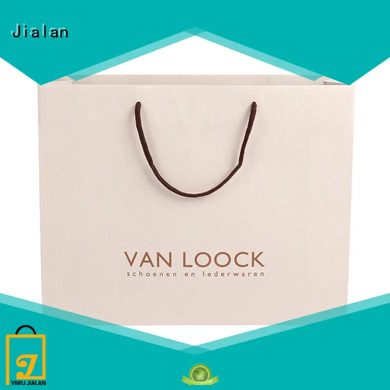 professional custom paper bags very useful for gift shops 1