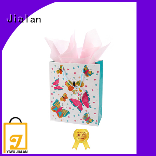 Eco-Friendly personalized paper bags packing birthday gifts 1