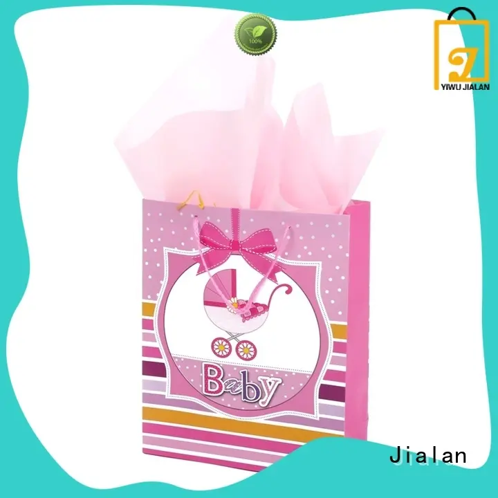 economical gift bags indispensable for packing gifts 1