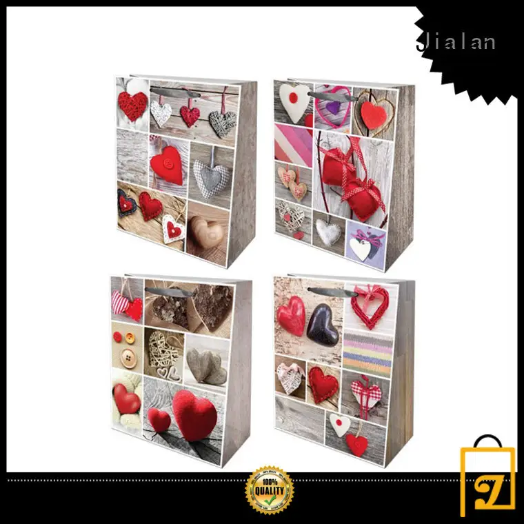 gift bags indispensable for holiday gifts packing 1