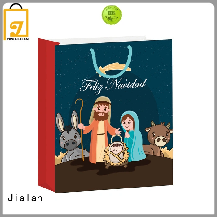 personalized gift bags very useful for packing gifts 1
