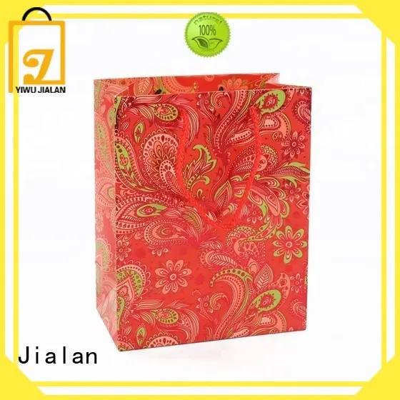 Eco-Friendly paper gift bag for sale for gift packing 1