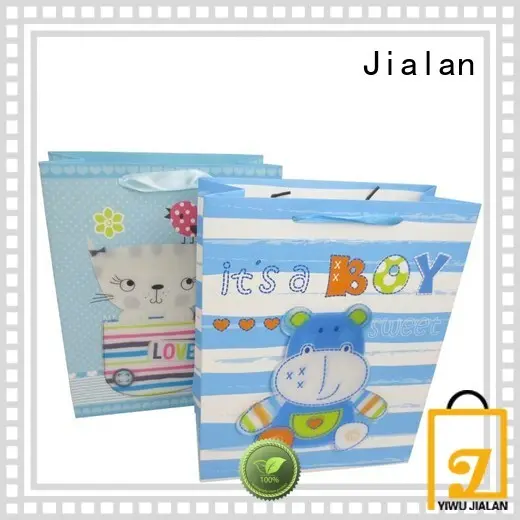 Empresa de bolsas de papel para embalaje de regalos navideños. 1