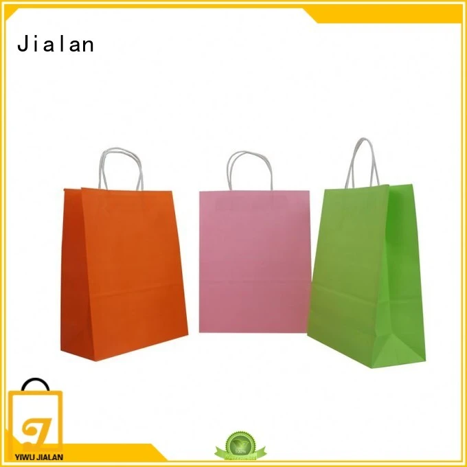 Empresa de bolsas de regalo que ahorra costes para empaquetar regalos. 1