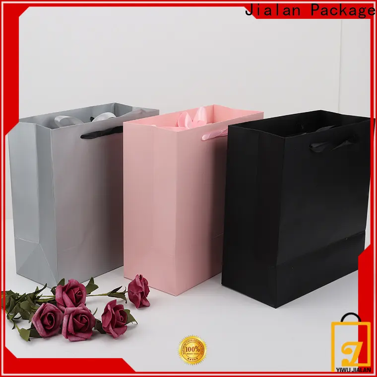 Jialan Fournisseur de sacs-cadeaux d'anniversaire de qualité pour les magasins de cadeaux 1