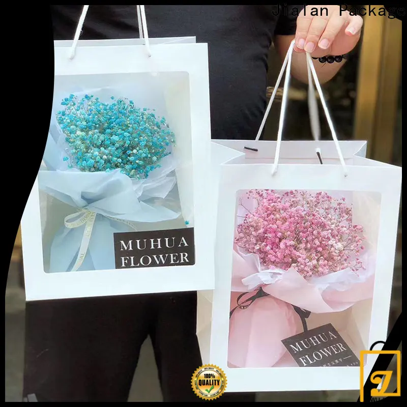 Sacs en papier en vrac avec poignées en gros pour emballer des cadeaux d'anniversaire 1