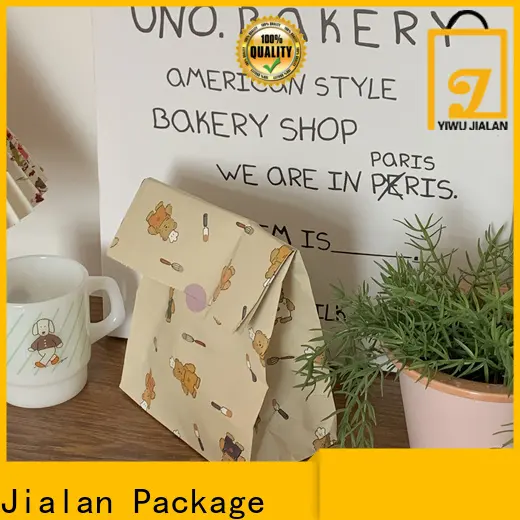 Jialan Paquet Achetez des sacs en papier avec poignées en gros pour emballer des cadeaux d'anniversaire 1