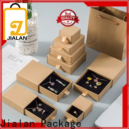 New paper gift box supplier for gift stores 1