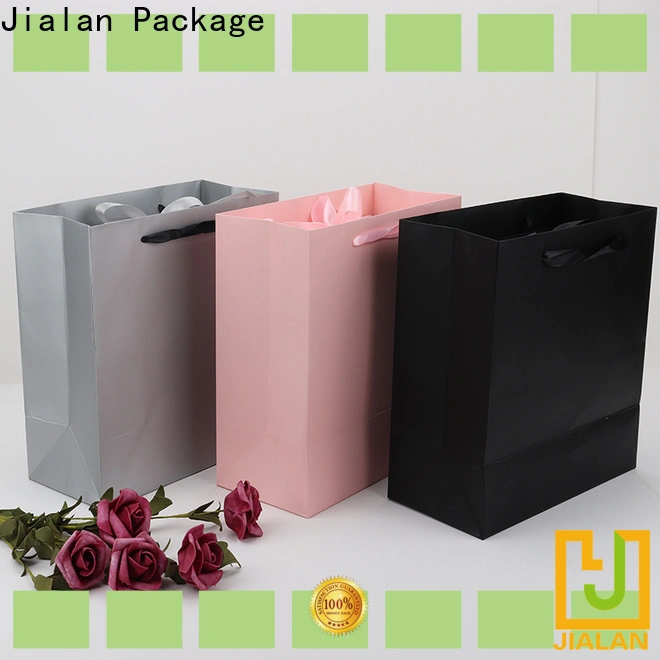 Jialan شركة تغليف أكياس الهدايا الورقية لمحلات بيع الهدايا 1