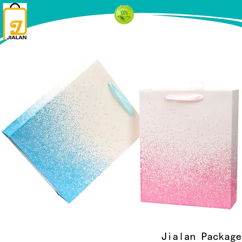 Latest gift bags for sale for packing gifts 1