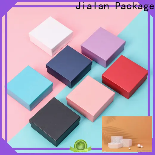 Boîte de papier personnalisée à vendre pour emballer des cadeaux 1