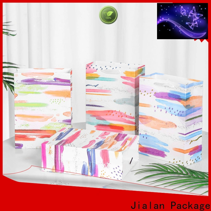 Jialan Продаются подарочные бумажные пакеты для упаковки подарков. 1