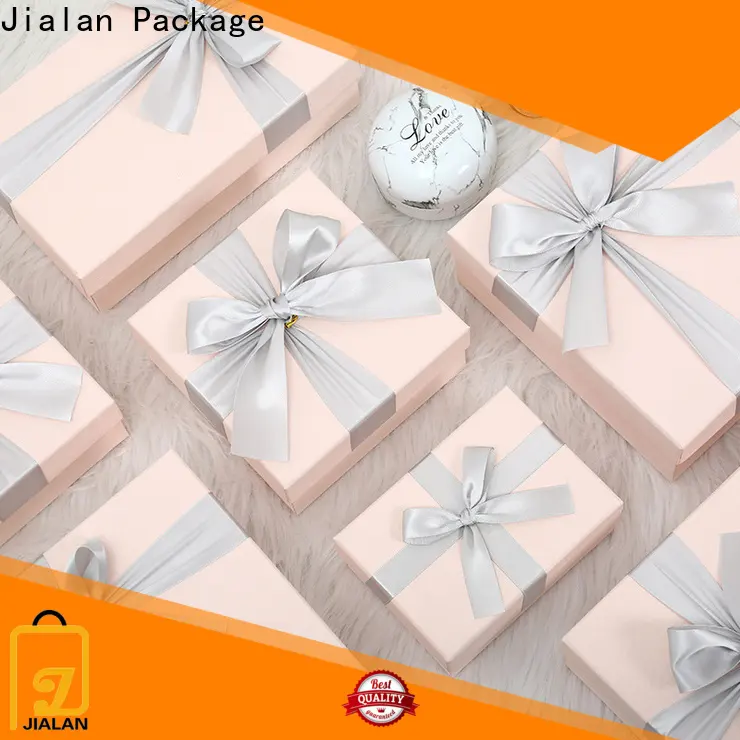 Custom made christmas gift boxes for sale for gift shops 1