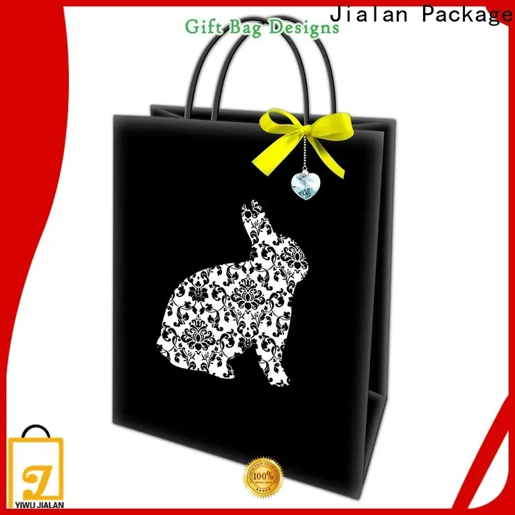 comprar proveedor de bolsas de regalo negras para embalaje de regalos navideños 1