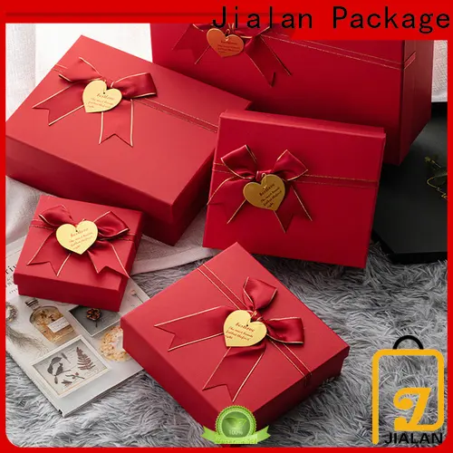 Suministro de pequeñas cajas de regalo hechas a medida para bodas. 1