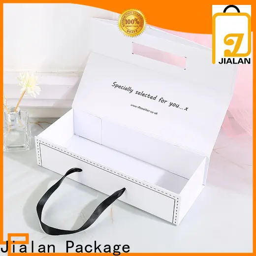 Jialan Emballer des sacs en papier personnalisés en gros pour emballer des cadeaux 1