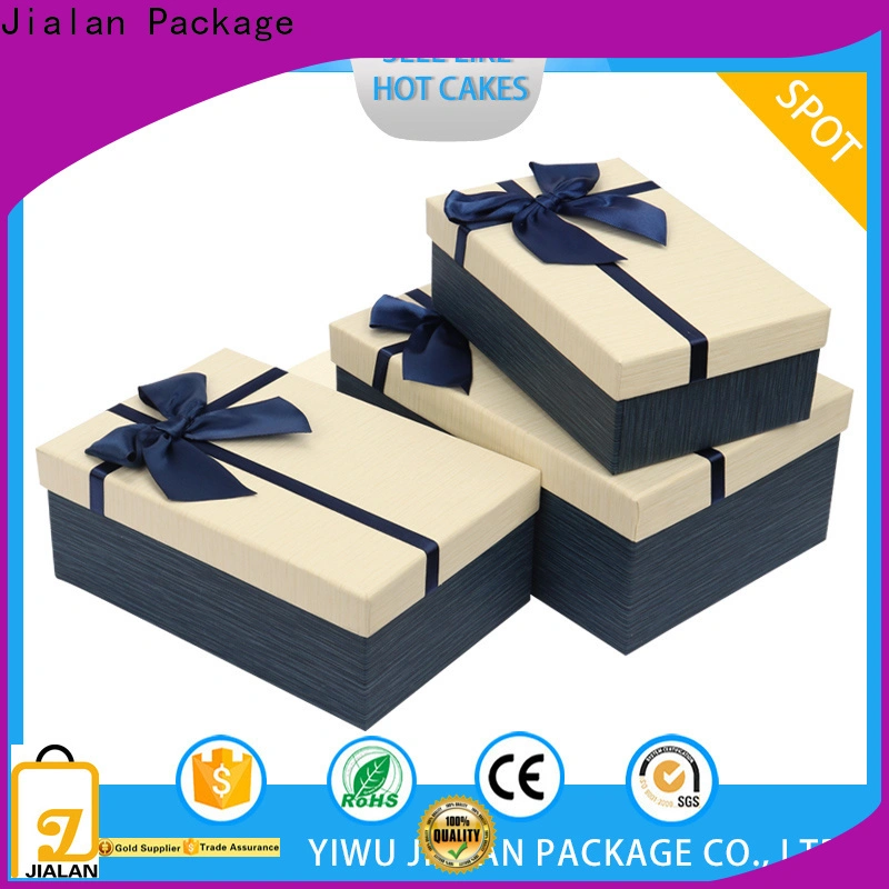 Top small gift boxes company for packing birthday gifts 1