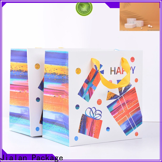 Jialan Fabricant de sacs-cadeaux en papier pour emballer des cadeaux 1