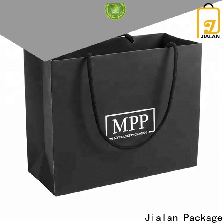 Fabricante comercial de bolsas de papel de calidad para publicidad. 1