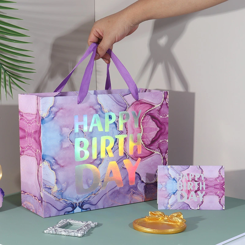 Bolsas de regalo de cumpleaños rosas al por mayor con tarjetas de felicitación 1