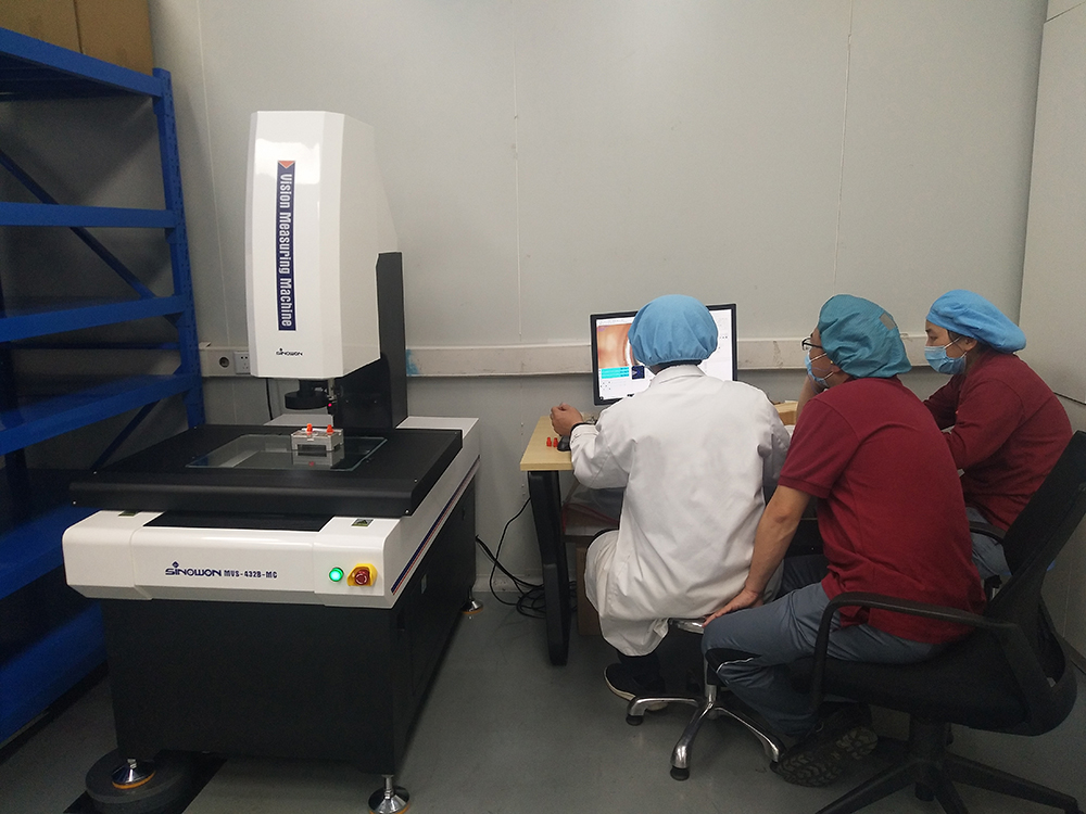 Precision Vision Measuring Machine for Cosmetic Bottle Inspection ...