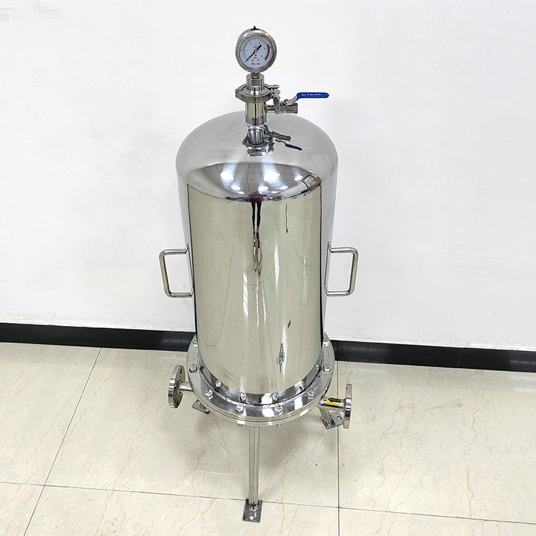 High-Performance Sanitary Filter Housings in Stainless Steel 11