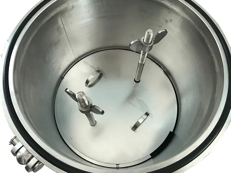 Lvyuan porous ss filter housing manufacturers with fin end cap for sea water desalination 3