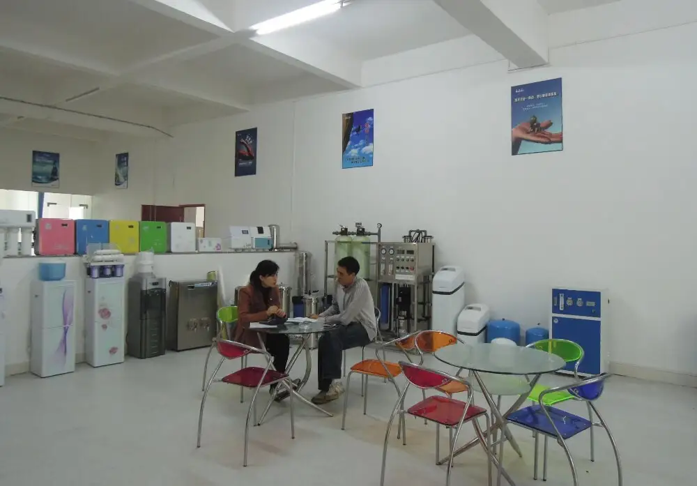 PP melt brown Micro filter media cartridge for water purification 18 PP melt brown Micro filter media cartridge for water purification 41