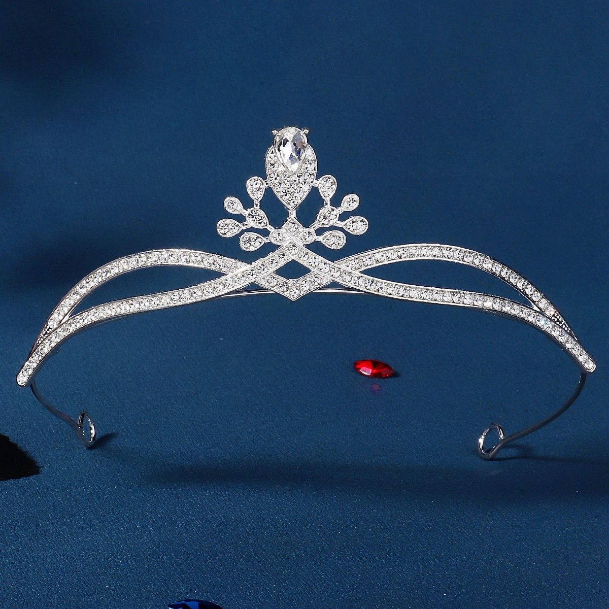 Korean Style Rhinestone Small Crown Alloy Rhinestone Simple Bridal Headdress Princess Crown Wedding Dress Accessories Wholesale 1