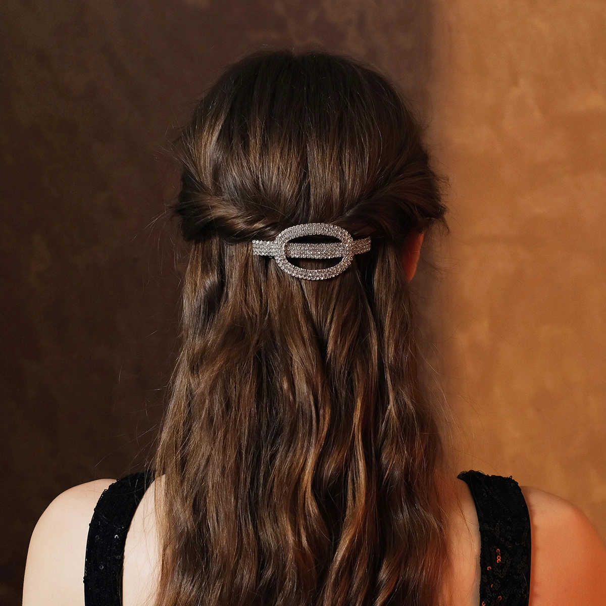 Luxurious Rhinestone Spring Clip Wholesale Stylish and Sweet Hair Clips For Women 1