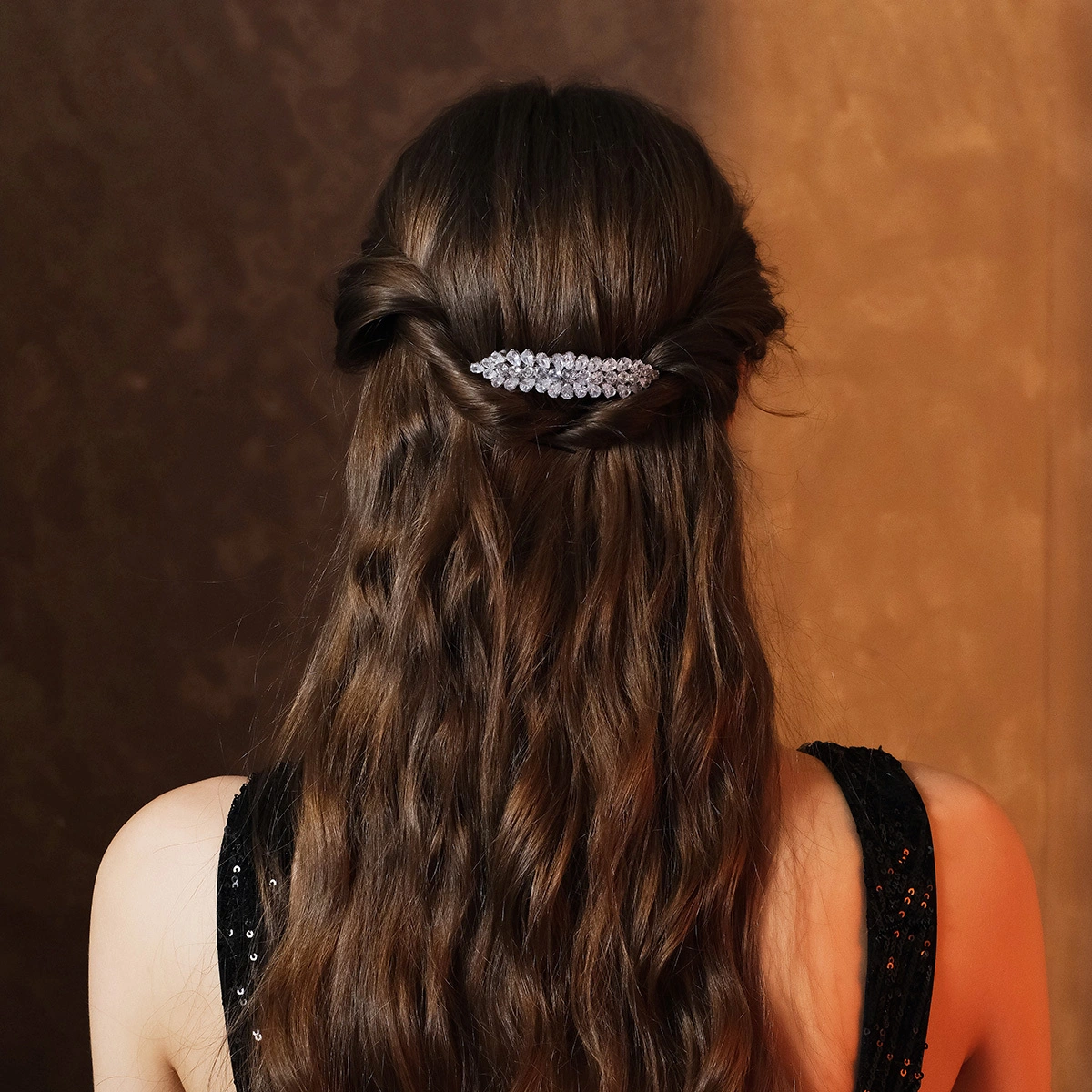 Wholesale Classic Shiny Zircon Hair Clips For Women Fashion Simple Spring Clips 1