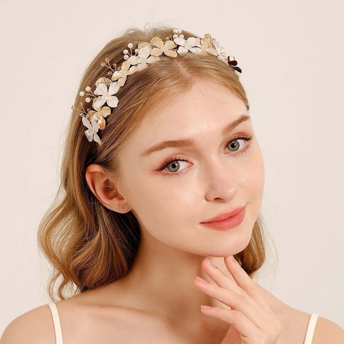 New Bohemian Handmade Metal Flower Leaf Headband Luxurious Bridal Wedding Hair Accessories 1