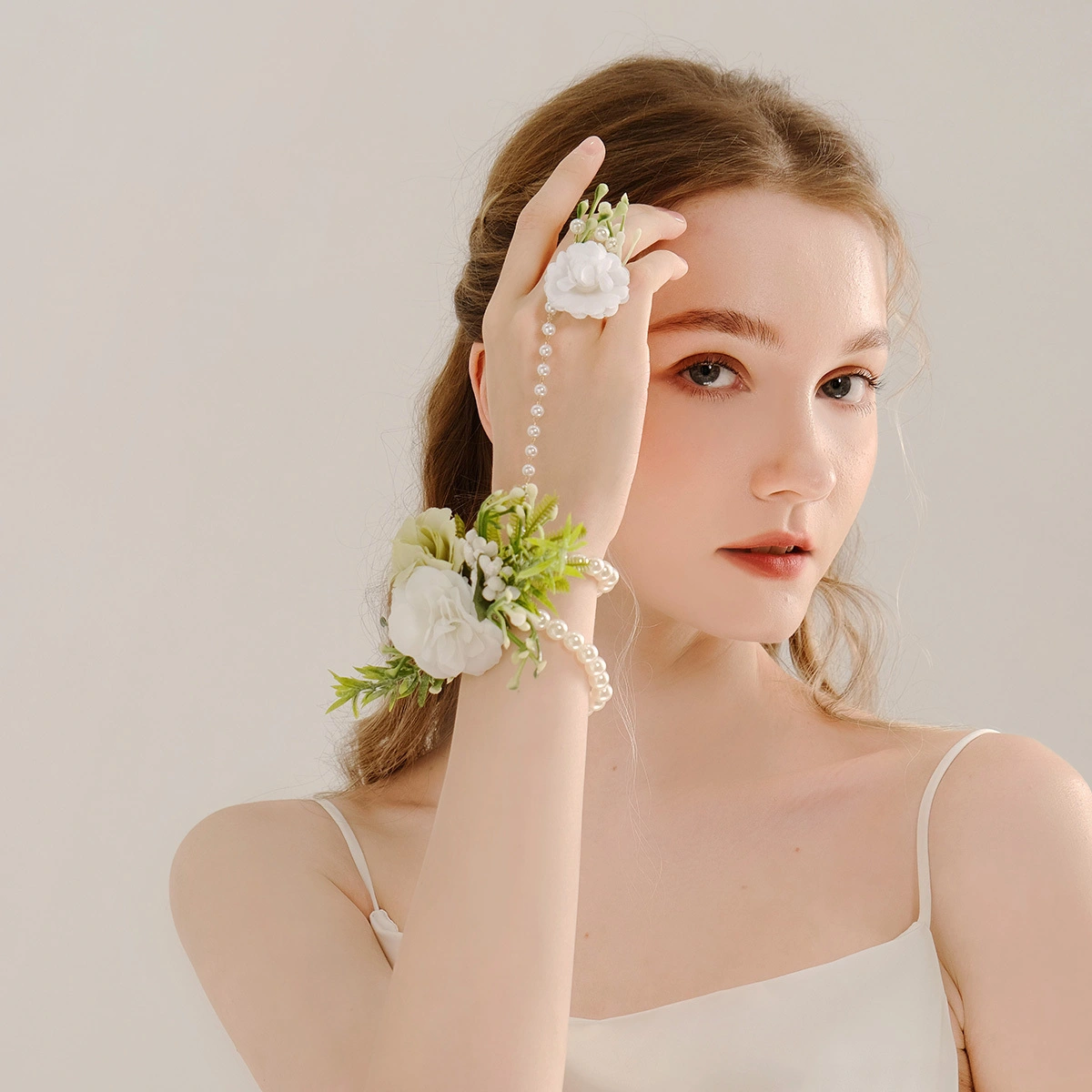 Simple Forest-Style Imitation Pearl Bracelet Elegant Brides Wedding Wrist Flower Adornments 1