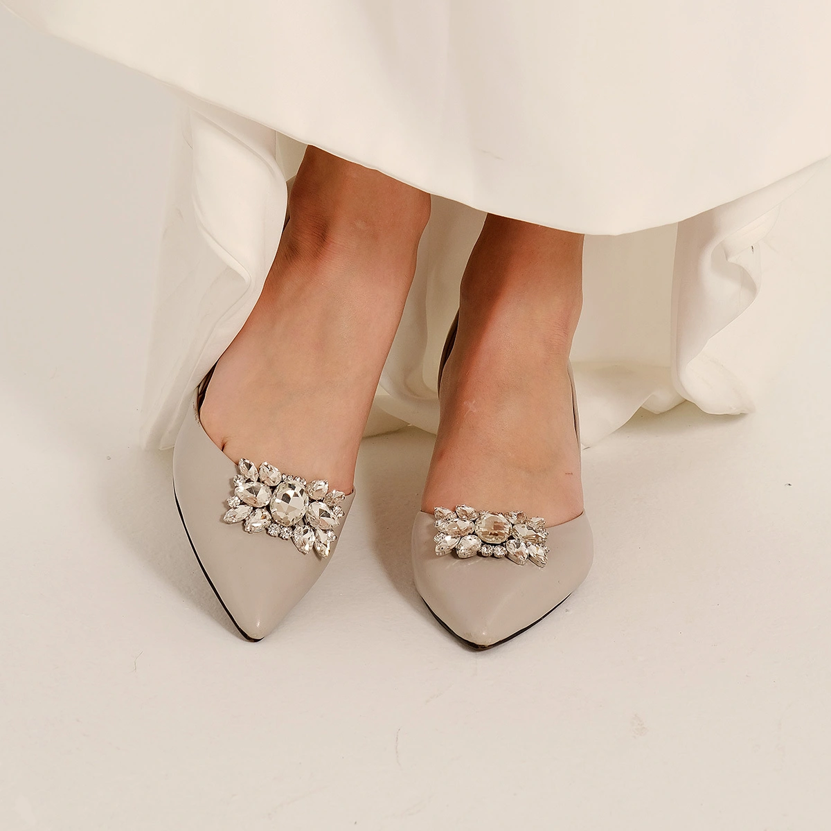 Fashion High Heel Shoe Buckle Clips Elegant Rhinestone Bridal Wedding Shoe Clips Everyday Women's Shoe Accessories 1