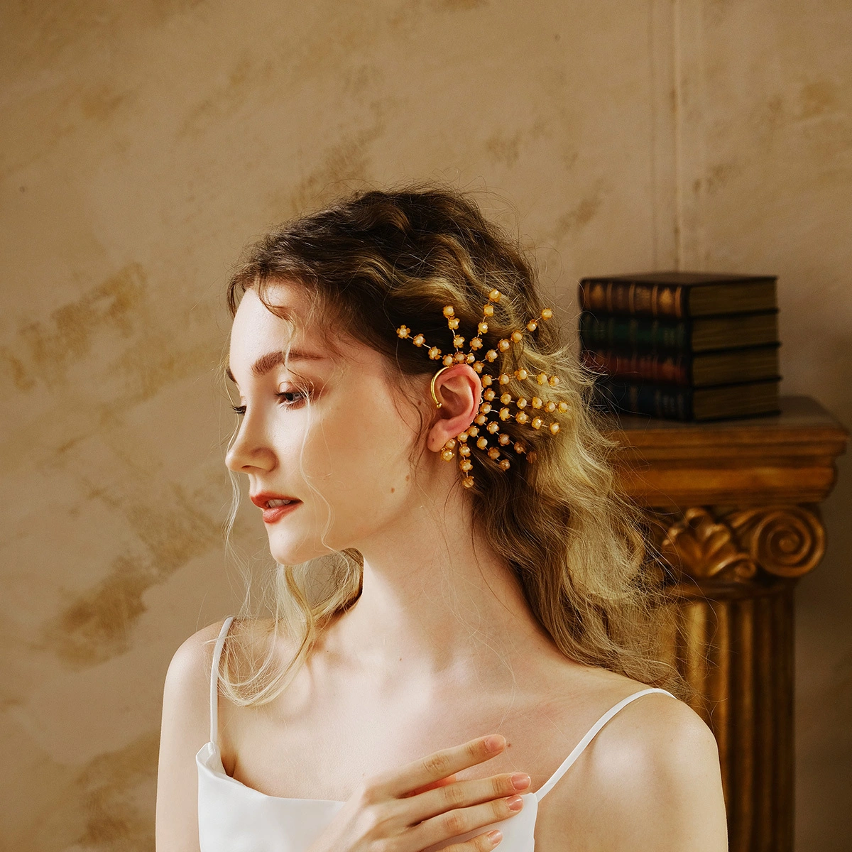 Exquisite Crystal Bead Flower Earrings Clip Handmade Elegant Earrings Fashion Non-Pierced Hoop Earring Jewelry 1