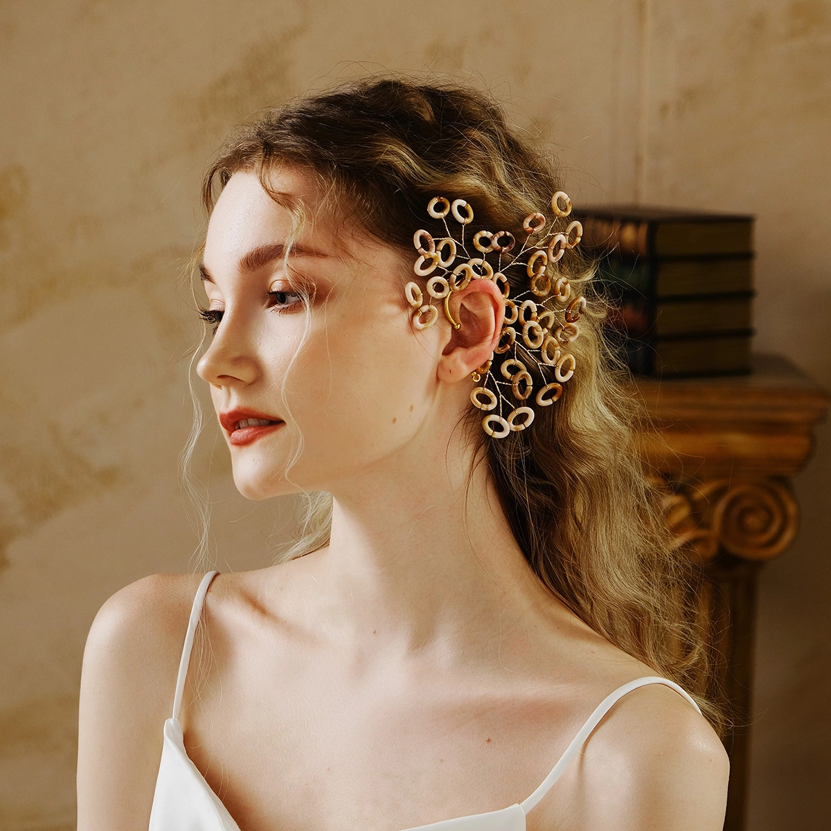 Exquisite Handmade Ear Wrap Fashion Jewelry Resin Accessories  Earring Hooks for Women 1